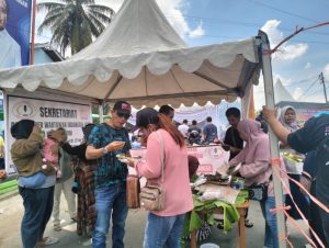 DPD SWI Berau ikut Meriahkan Acara Manutung Jukut atau Pesta Bakar Ikan