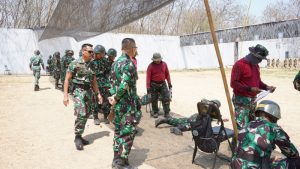 Tingkatkan Motifasi, Wagub AAL Berikan Pengarahan kepada Taruna AAL Lattek Menembak Kualifikasi Senjata Pistol