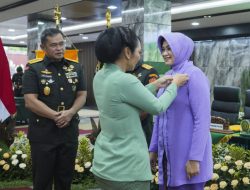 Ny. Evi Agus Subiyanto Serahkan Jabatan Ketum Persit Kartika Chandra Kirana