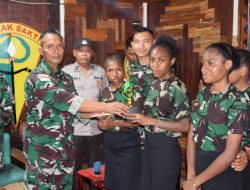Satgas Pamtas Statis RI-PNG Yonif 122/TS Gelar Open House Dengan 5 Kampung di Distrik Waris Kabupaten Keerom