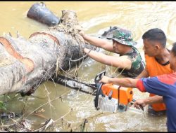 Antisipasi Banjir, Kodim 0104/Atim Bersama Pemko Langsa dan Masyarakat Laksanakan Gotong Royong