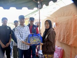 Pj. Walikota Kota Langsa Serahkan Bantuan Kepada Korban Kebakaran