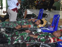 Peringati HUT ke-79 Persit Kartika Chandra Kirana, Kodim 1710/Mimika Bersama Satuan TNI-Polri Lainnya Gelar Acara Donor Darah