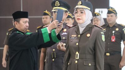 Zullikar Tanjung Lantik Andi Renny Rummana Sebagai Kajari Donggala